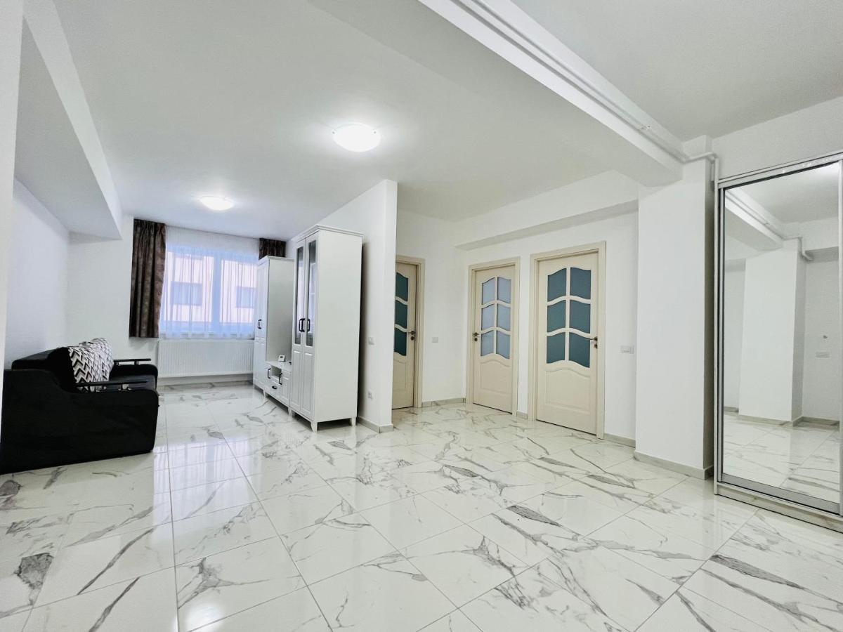 Apartment Altheda Living White House 29f-2 *